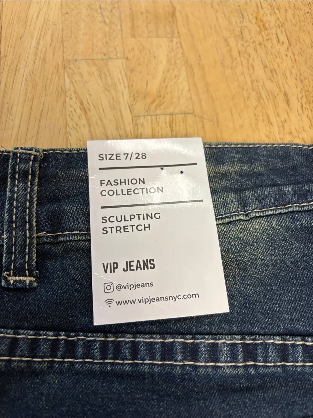 NWT VIP Jeans Fashion Collection Paneled Wide Leg Sculpting Stretch Denim 7/28
